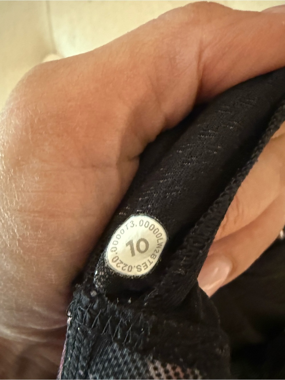LULULEMON FREE TO BE WILD BRA SIZE 10 - Picture 4 of 4